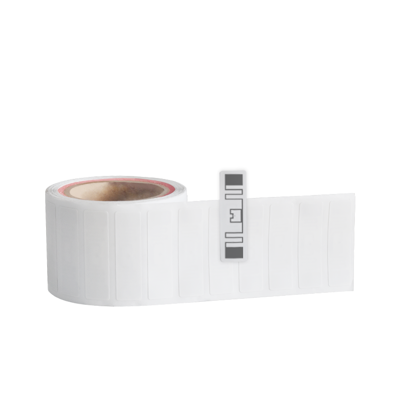 Ultra-high frequency RFID tags suitable for long-distance applications